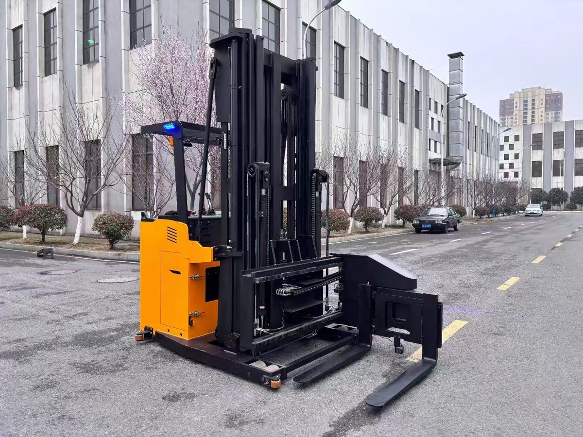 VNA truck on site