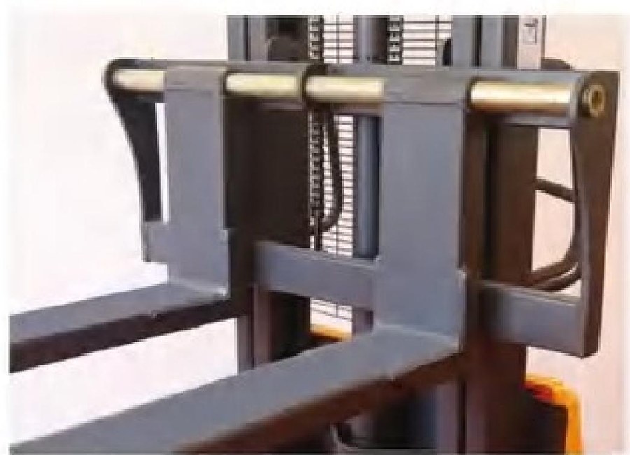 Manual Stacker Detail 3