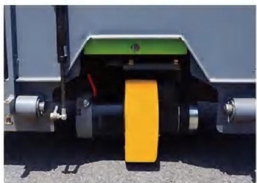 Semi-Electric Stacker Detail 3